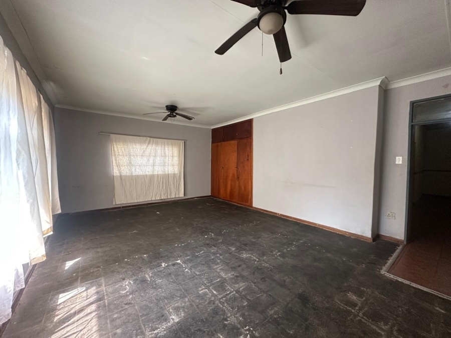 3 Bedroom Property for Sale in De Kroon A H North West